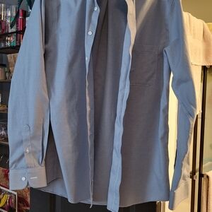 Men's Light Blue Micro-houndstooth Dress Shirt - Classic Button-Down